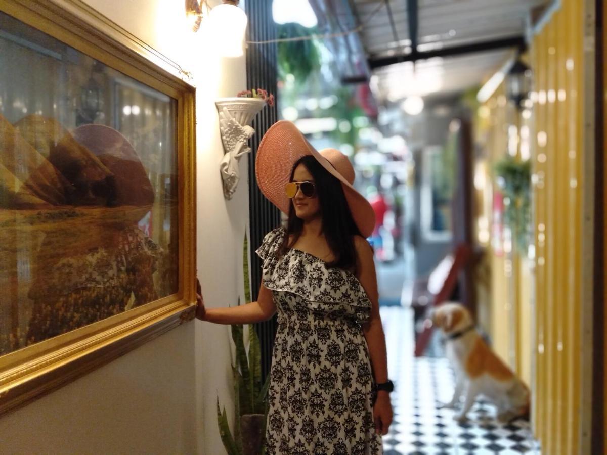 Ruenthip Homestay Bangkok Exterior foto