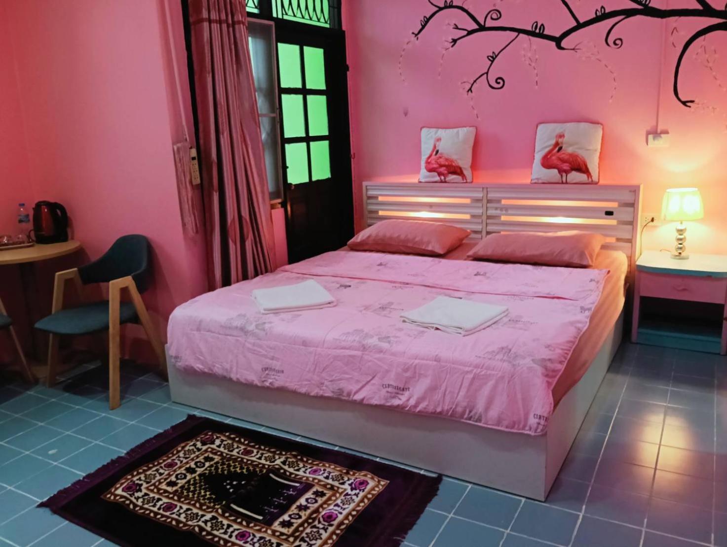 Ruenthip Homestay Bangkok Exterior foto