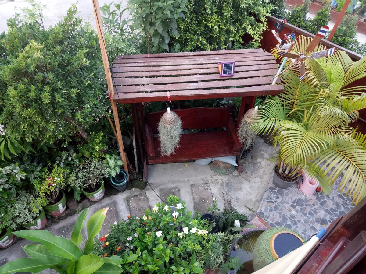Ruenthip Homestay Bangkok Exterior foto